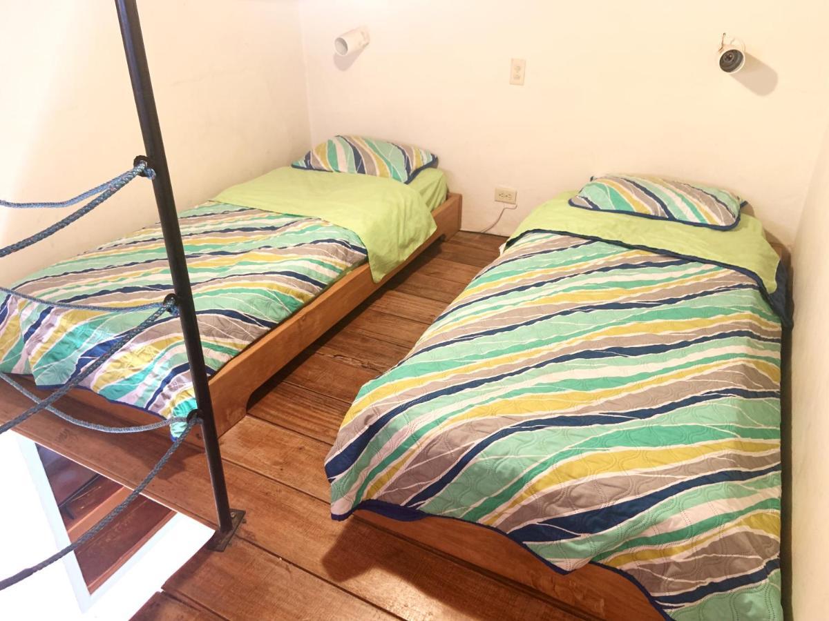 Hostal Jardin Escondido 比尔卡班巴 外观 照片